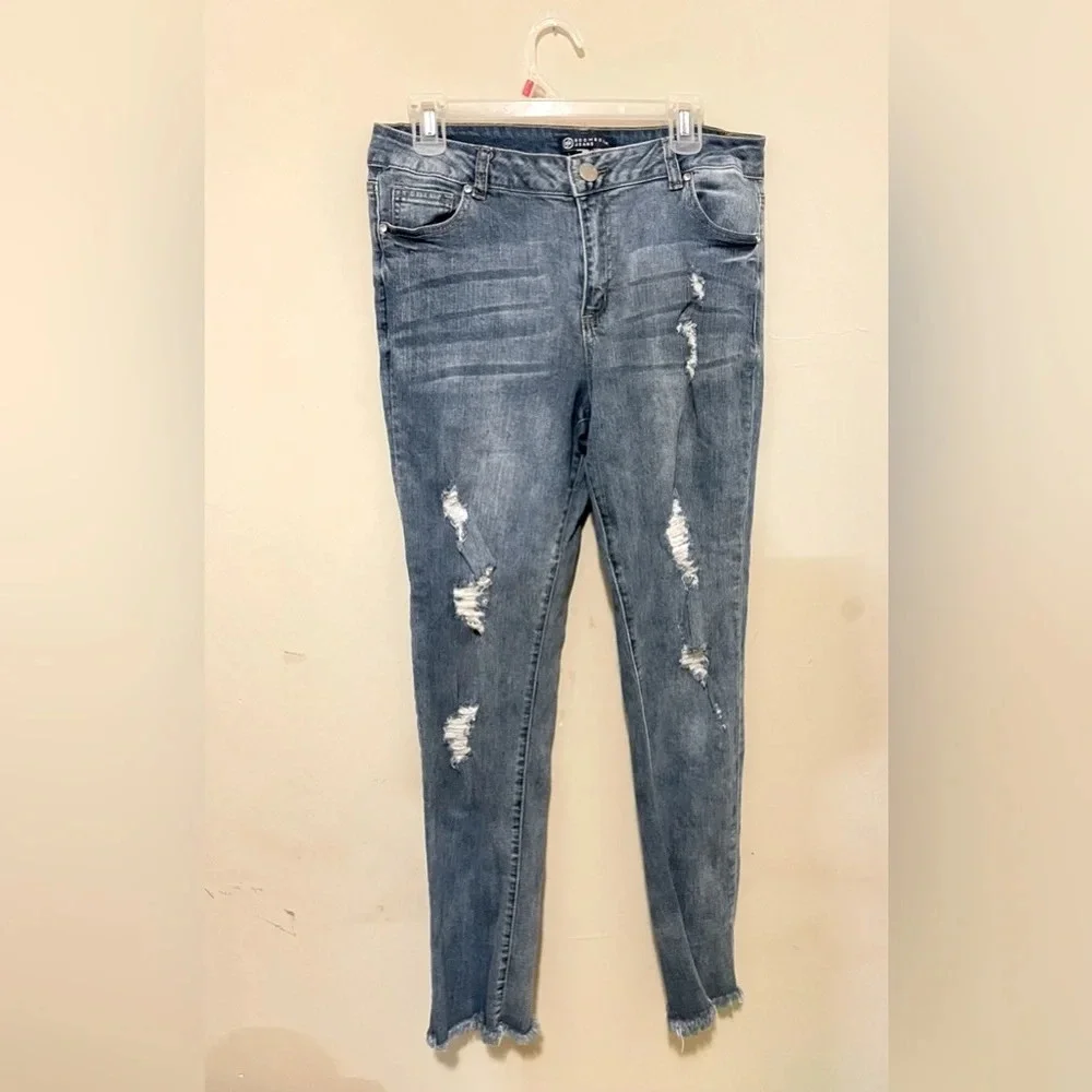 Sz 13 women BoomBoom jeans ripped un hemmed foot - Picture 3 of 5
